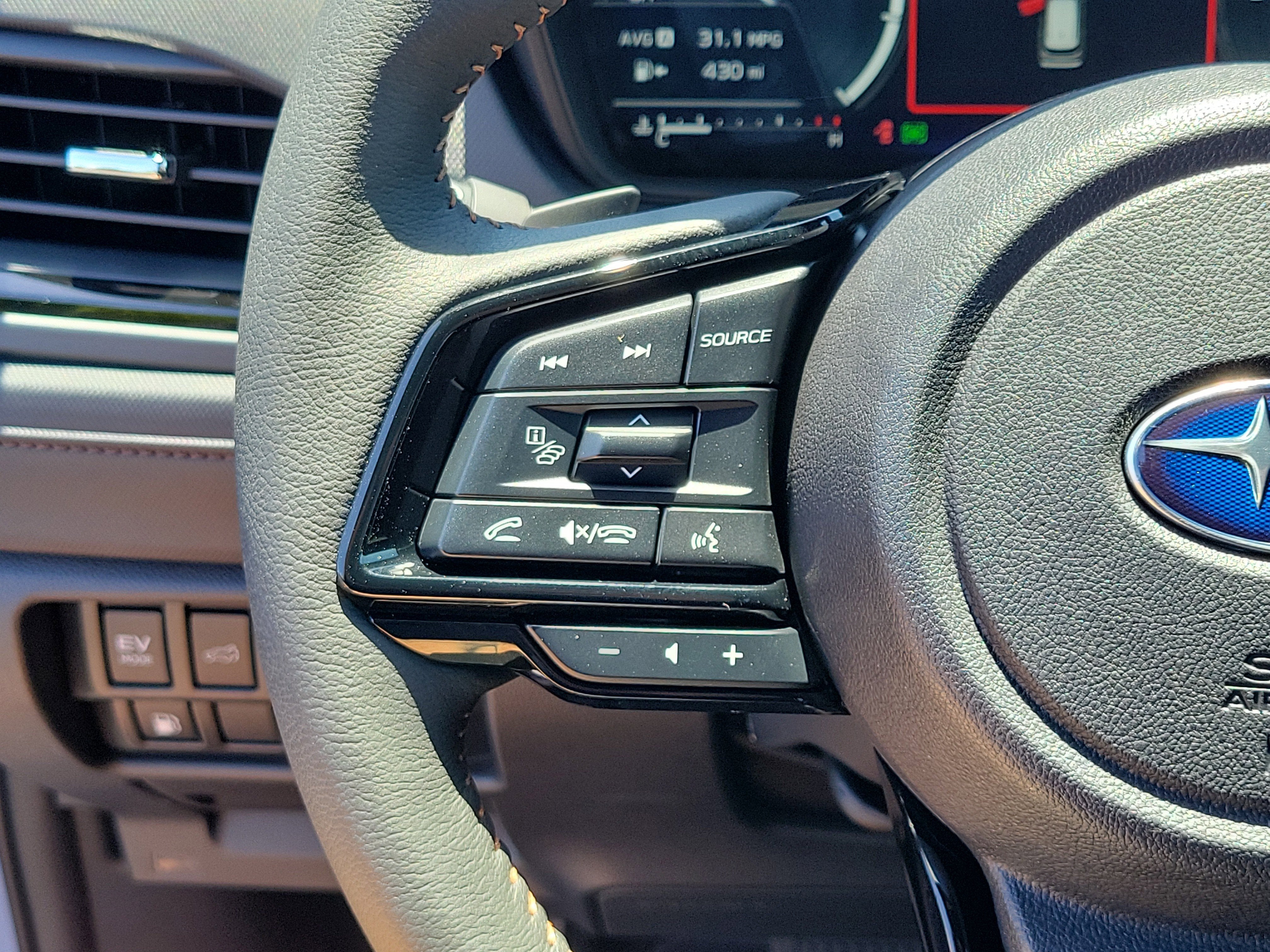 2025 Subaru Forester Touring Hybrid