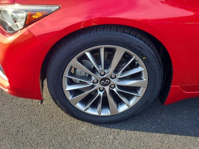 2023 INFINITI Q50 LUXE