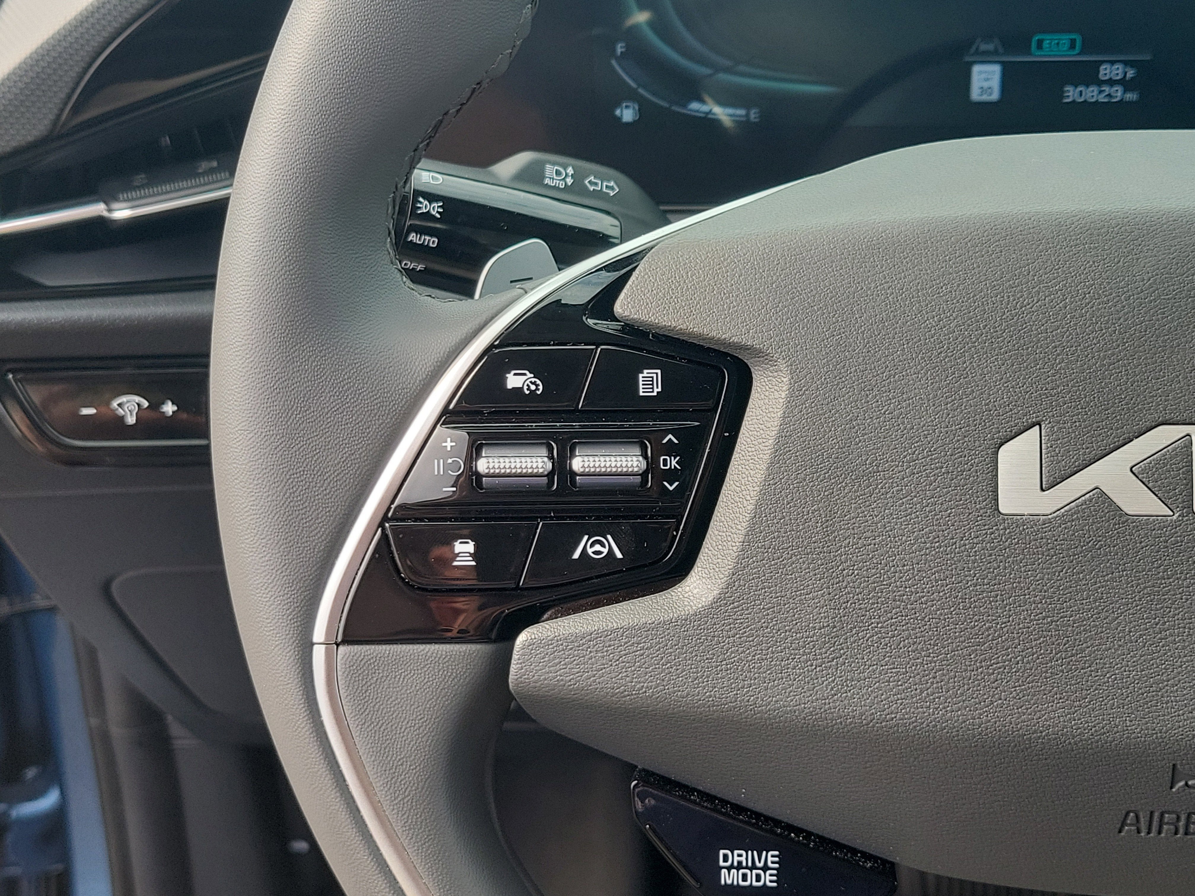 2024 Kia Niro EX