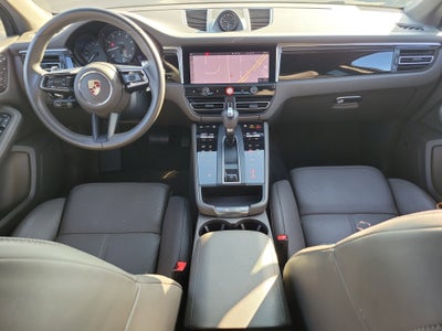 2025 Porsche Macan T