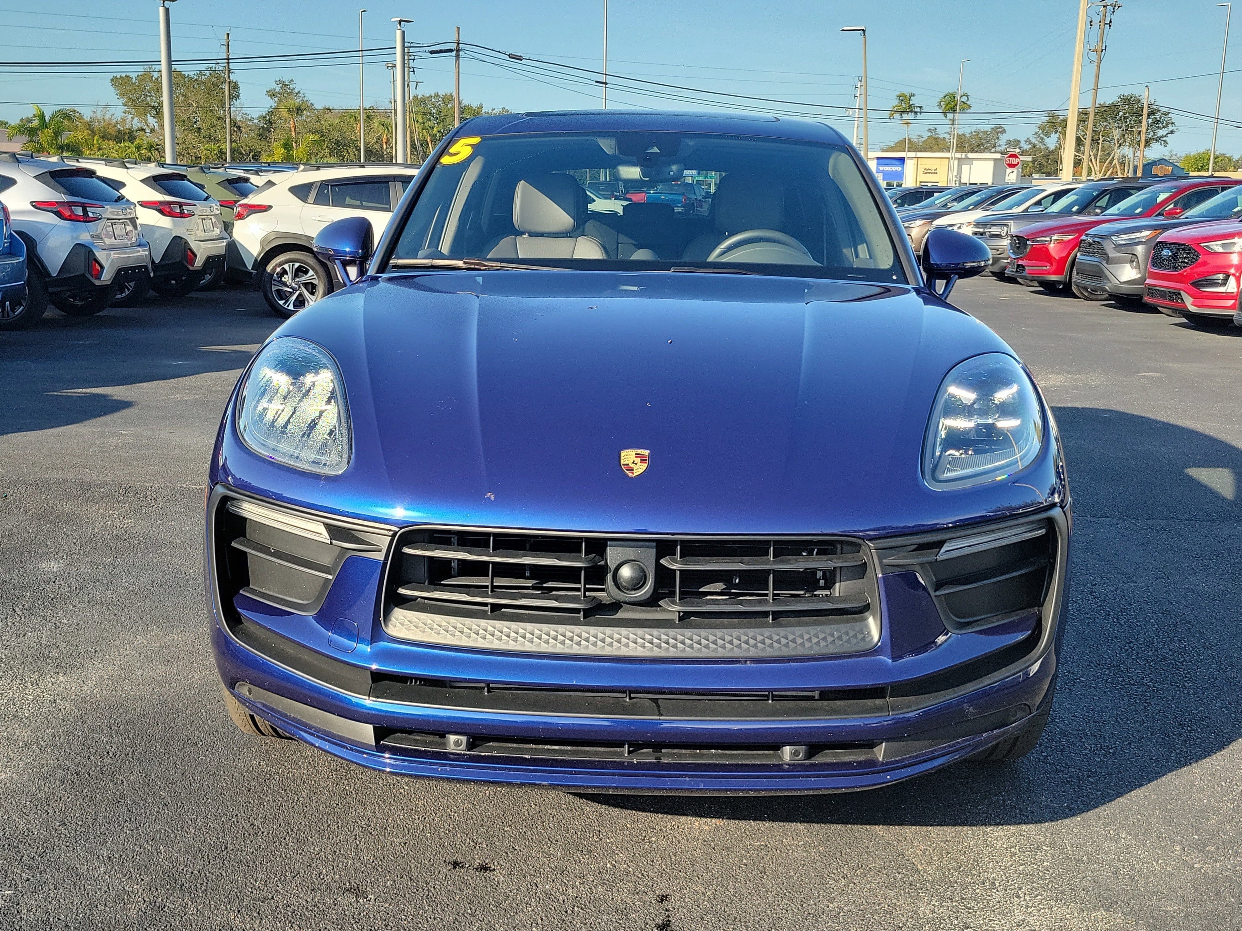 2025 Porsche Macan T