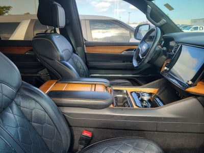 2022 Jeep Grand Wagoneer Series III