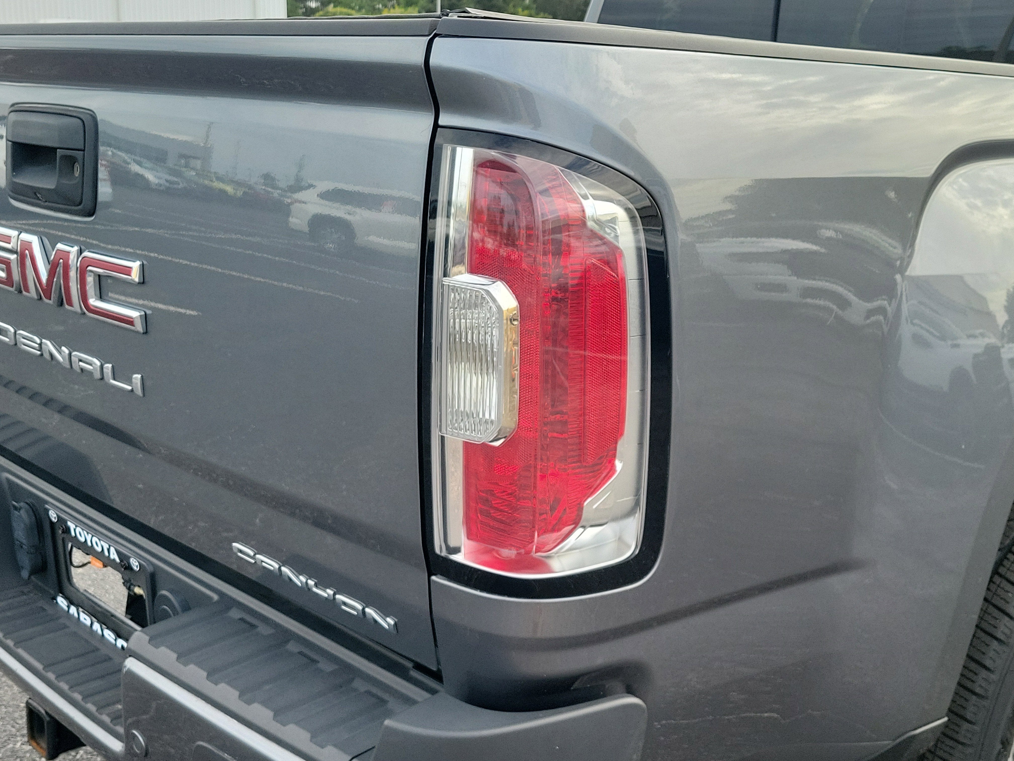 2021 GMC Canyon Denali