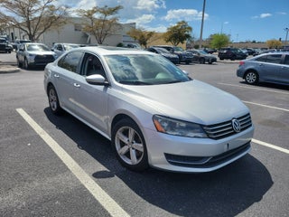 2012 Volkswagen Passat 2.5 SE