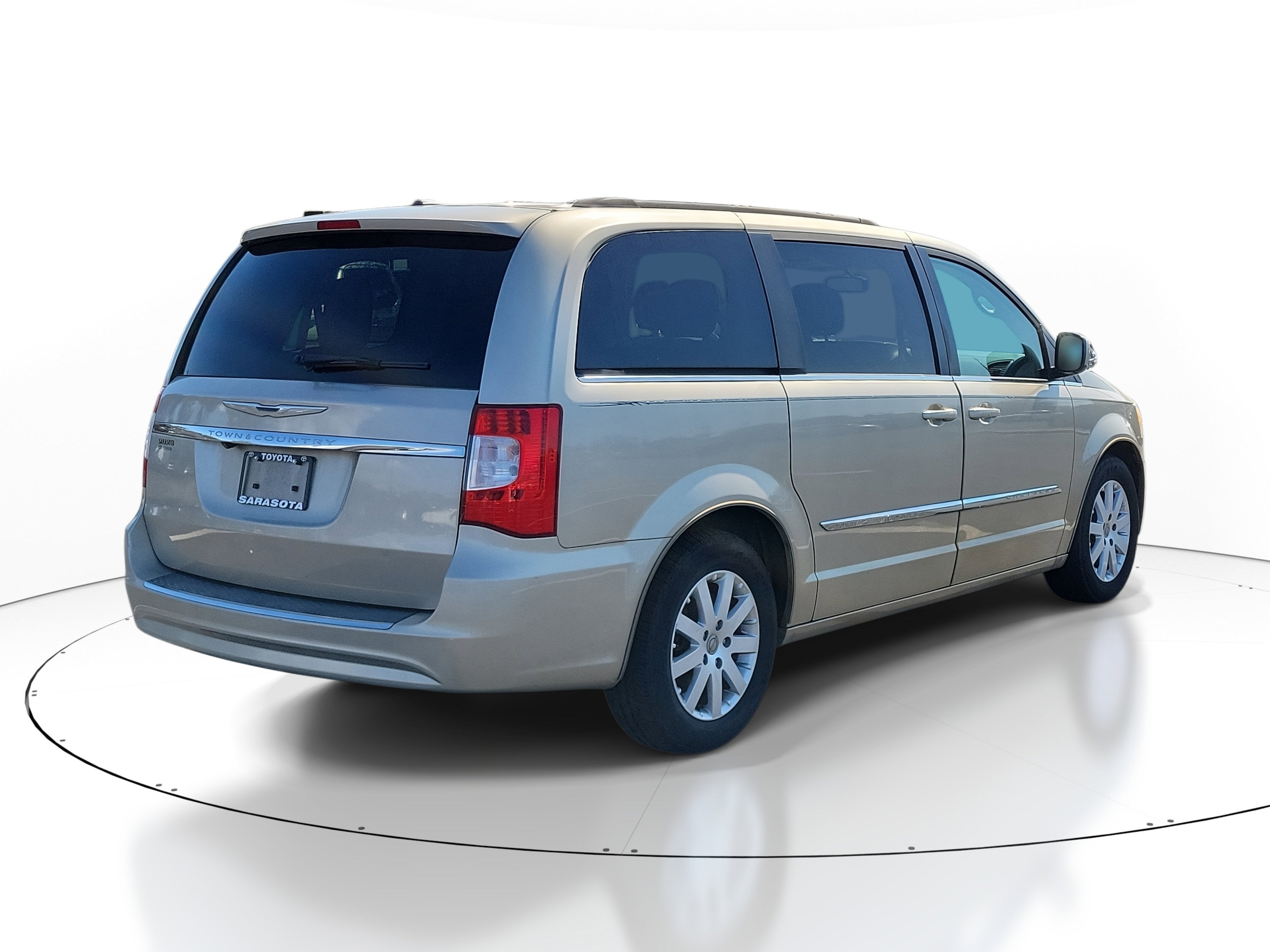 2013 Chrysler Town & Country Touring