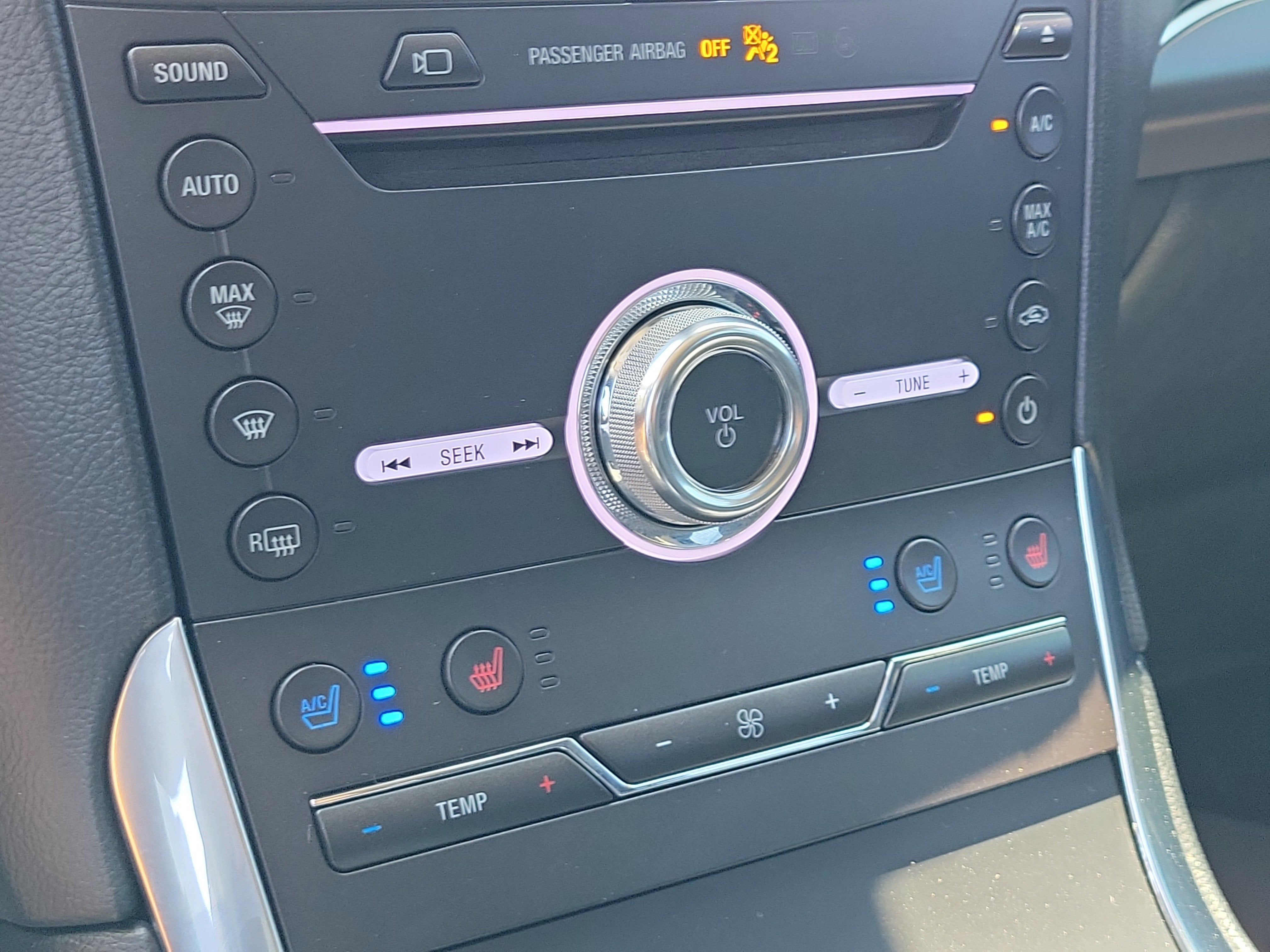 2019 Ford Edge Titanium