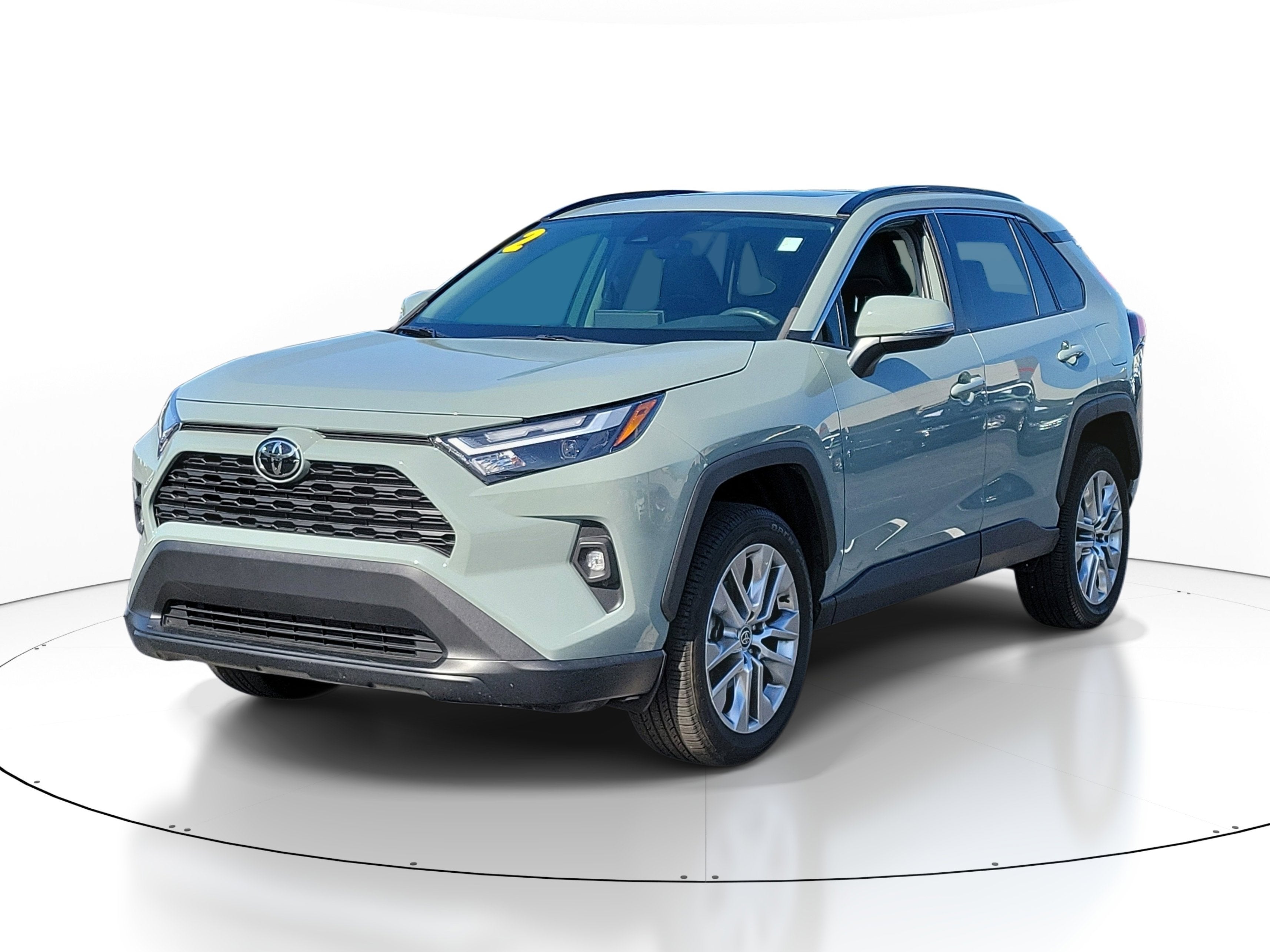 2022 Toyota RAV4 XLE Premium