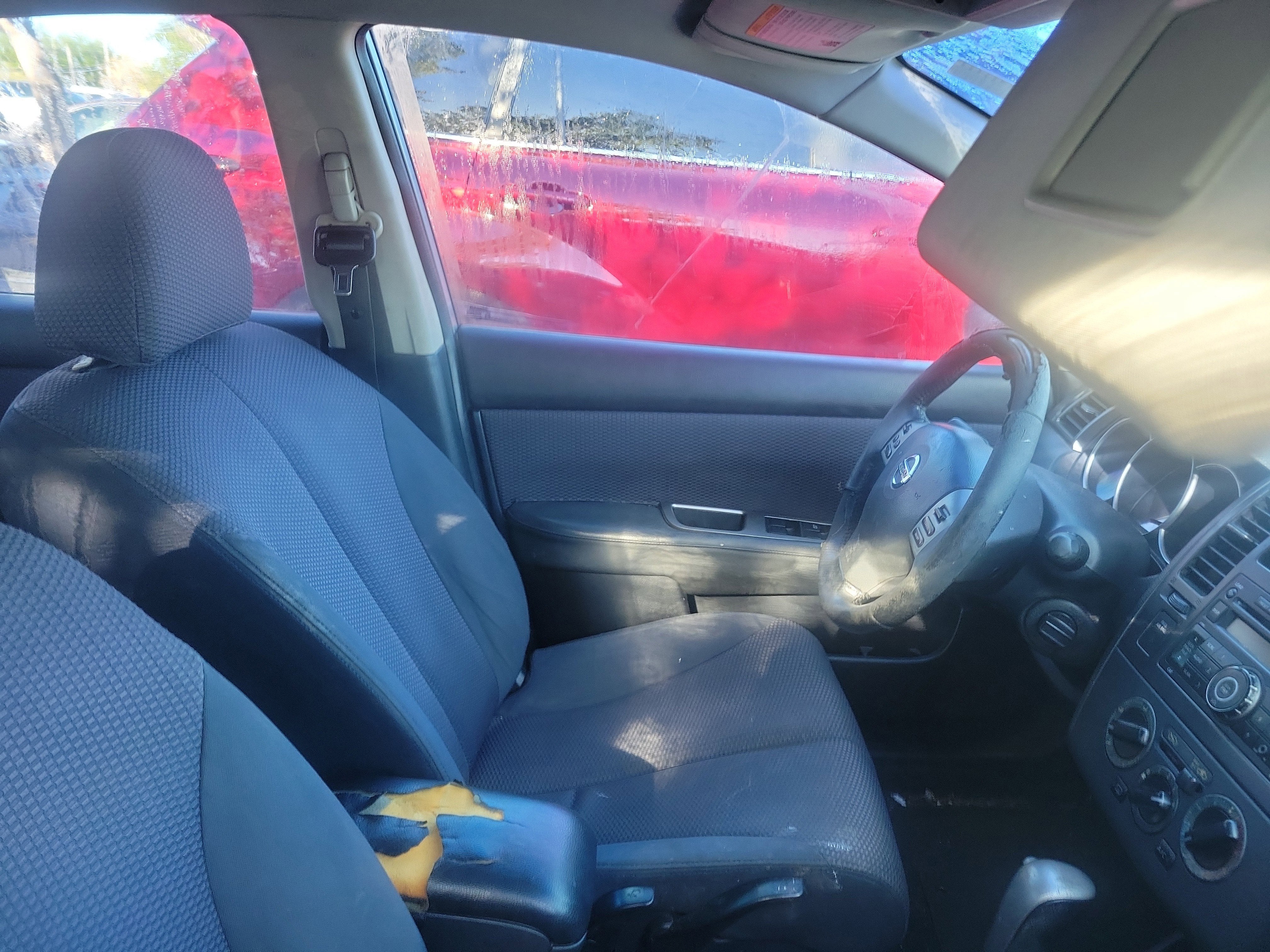 2008 Nissan Versa 1.8 SL