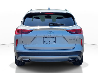 2021 INFINITI QX50 LUXE