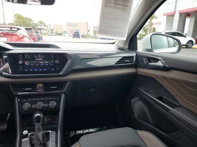 2024 Volkswagen Taos 1.5T SEL