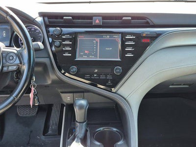 2019 Toyota Camry SE