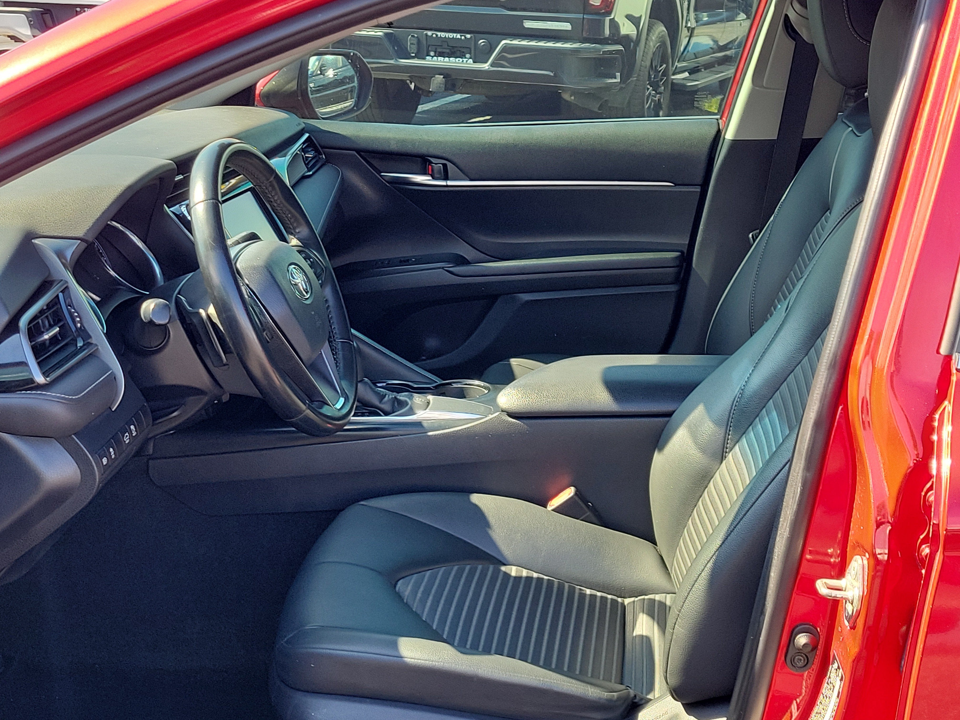 2019 Toyota Camry SE