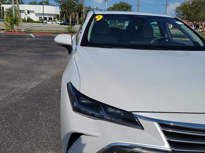 2019 Toyota Avalon Hybrid Limited