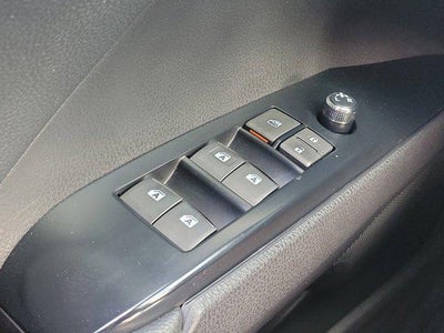 2020 Toyota Camry Hybrid XLE