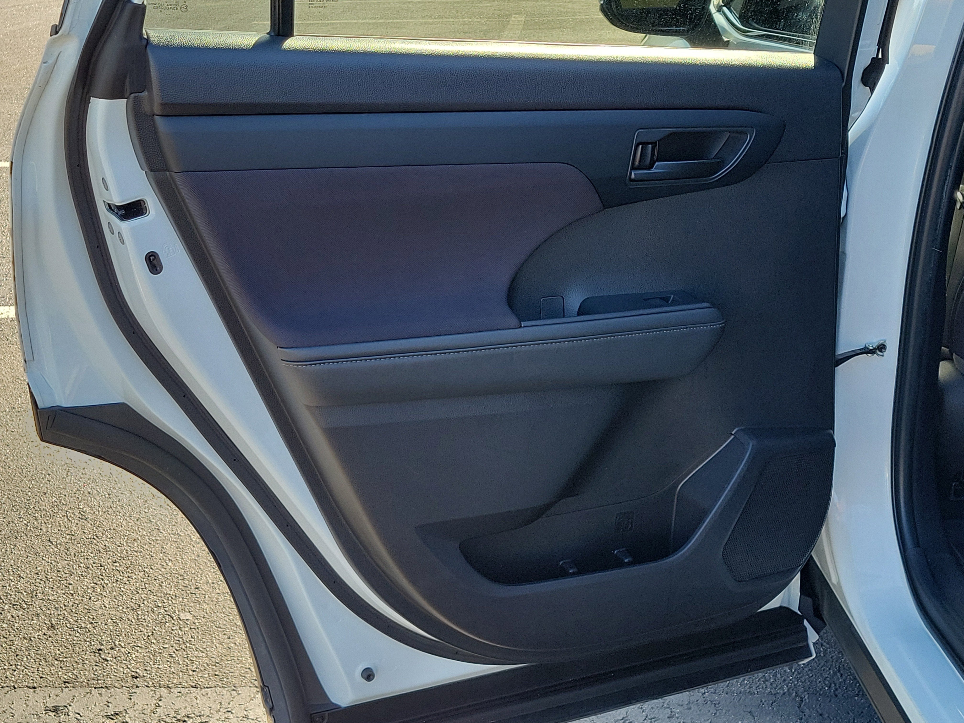 2022 Toyota Highlander L