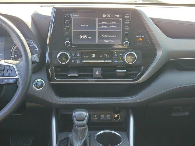 2022 Toyota Highlander L