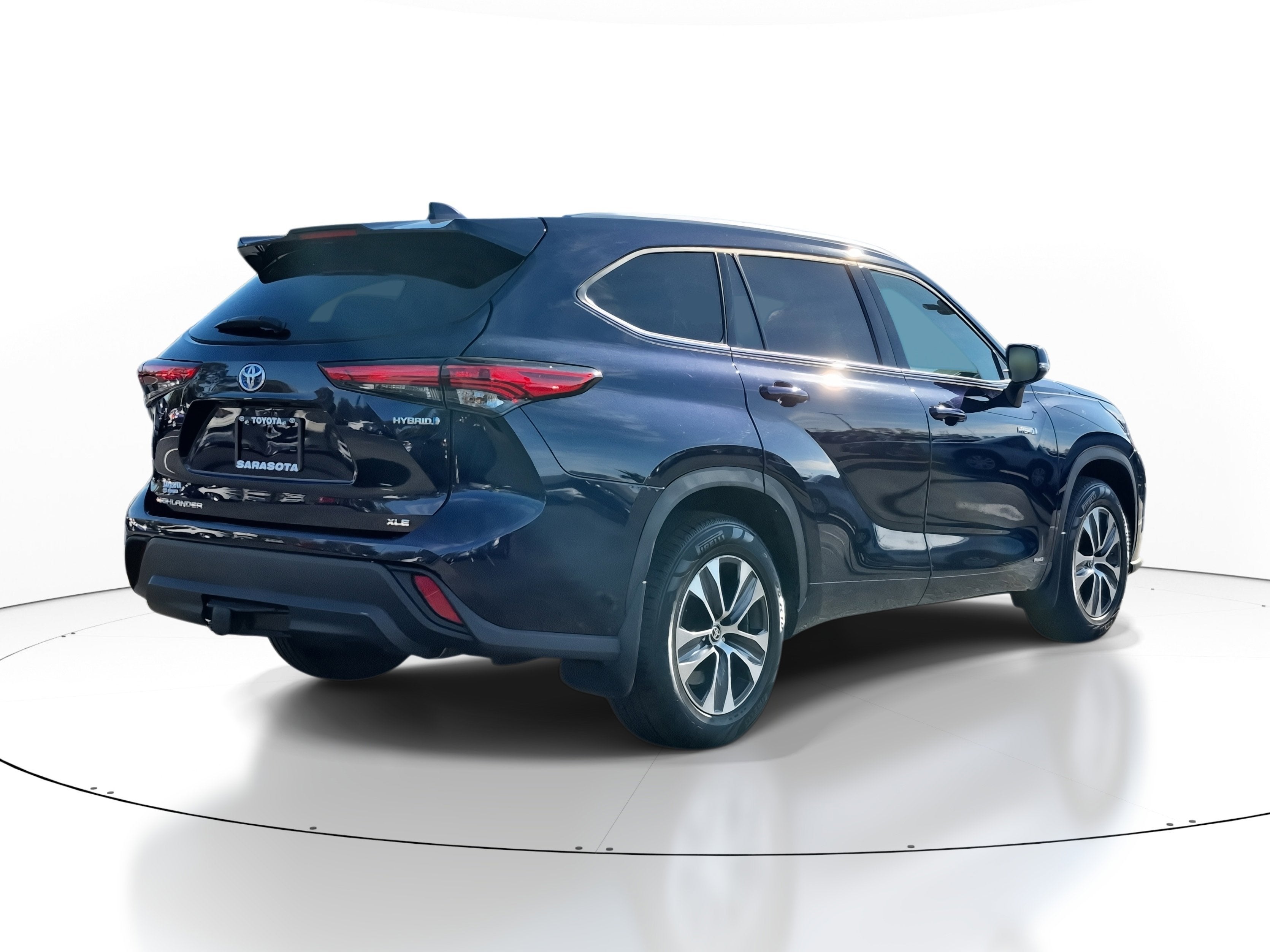 2021 Toyota Highlander Hybrid XLE