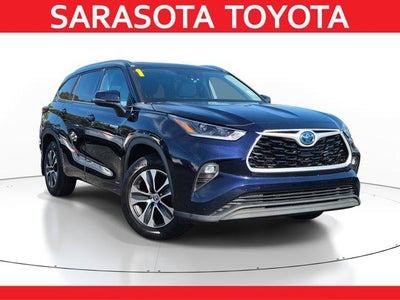 2021 Toyota Highlander Hybrid XLE