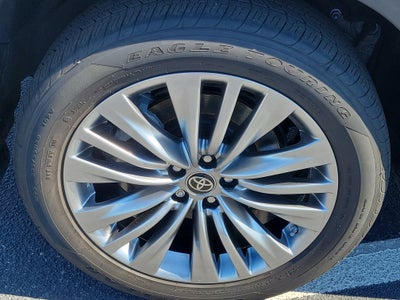 2023 Toyota Highlander Platinum