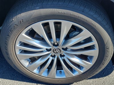 2023 Toyota Highlander Platinum