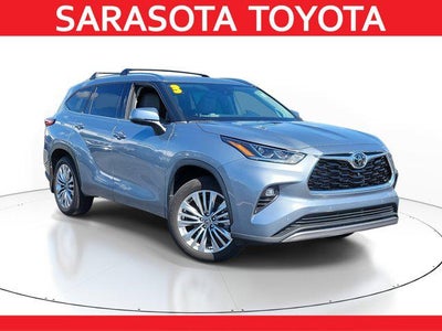2023 Toyota Highlander Platinum