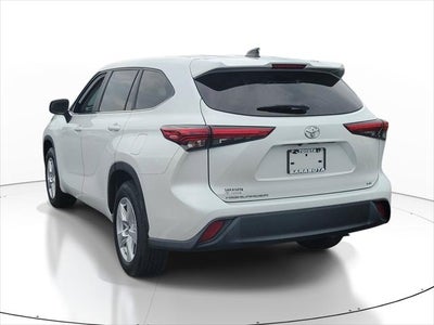 2023 Toyota Highlander LE