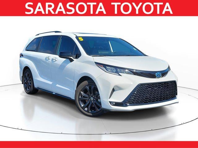 2025 Toyota Sienna XSE