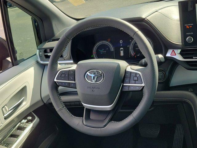 2025 Toyota Sienna XSE