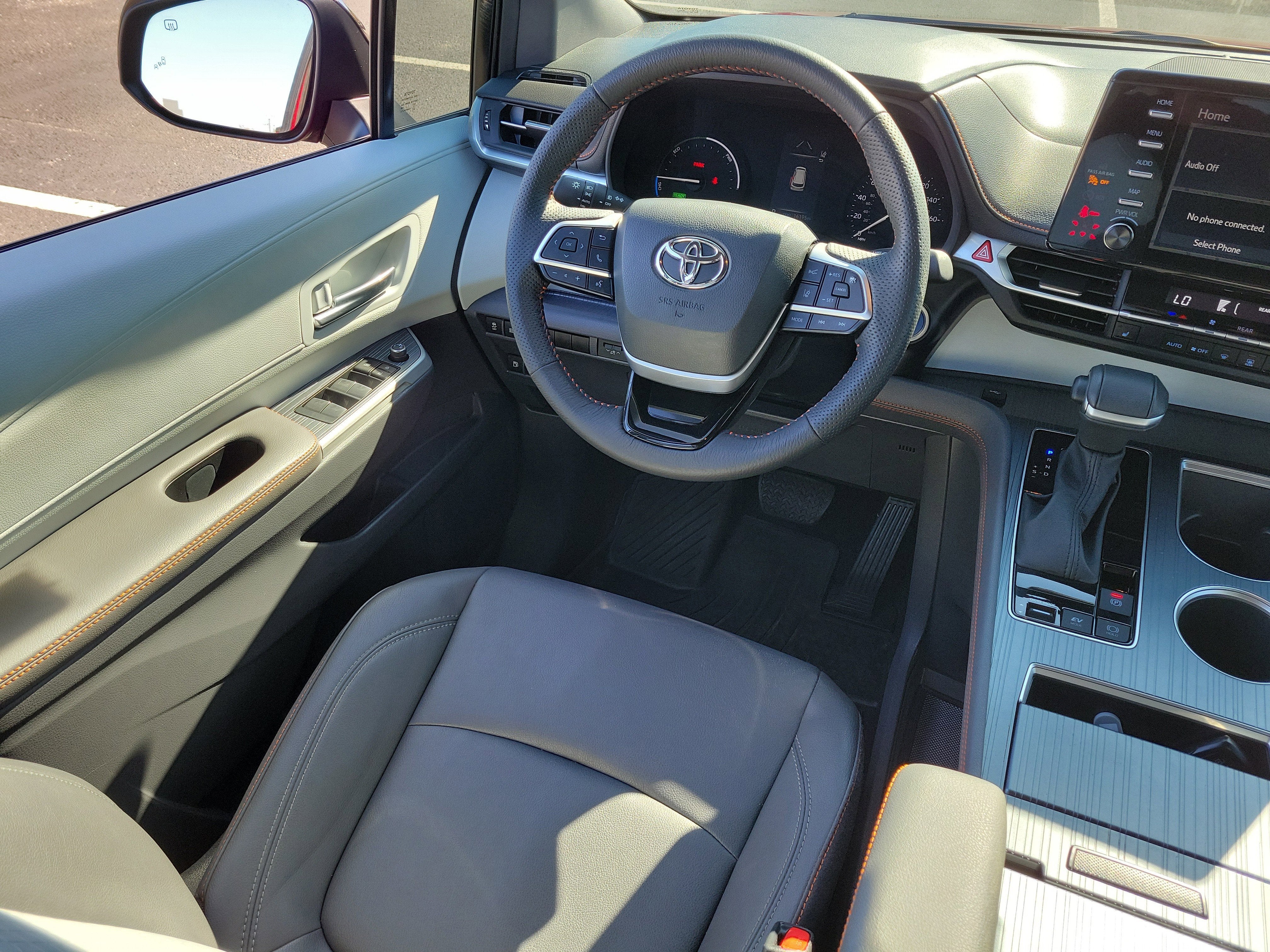 2023 Toyota Sienna XSE