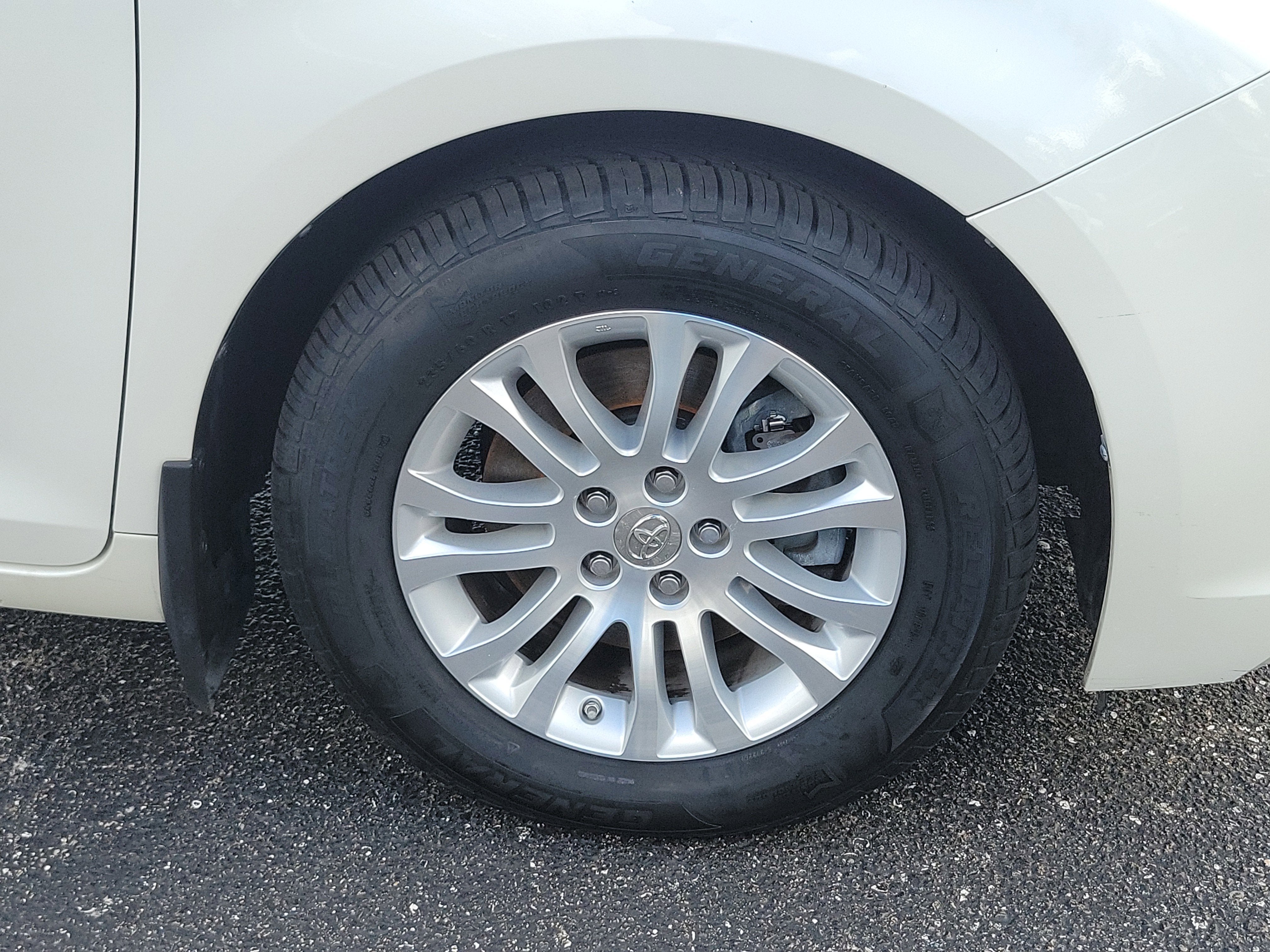 2015 Toyota Sienna XLE