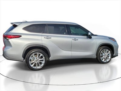 2022 Toyota Highlander Limited