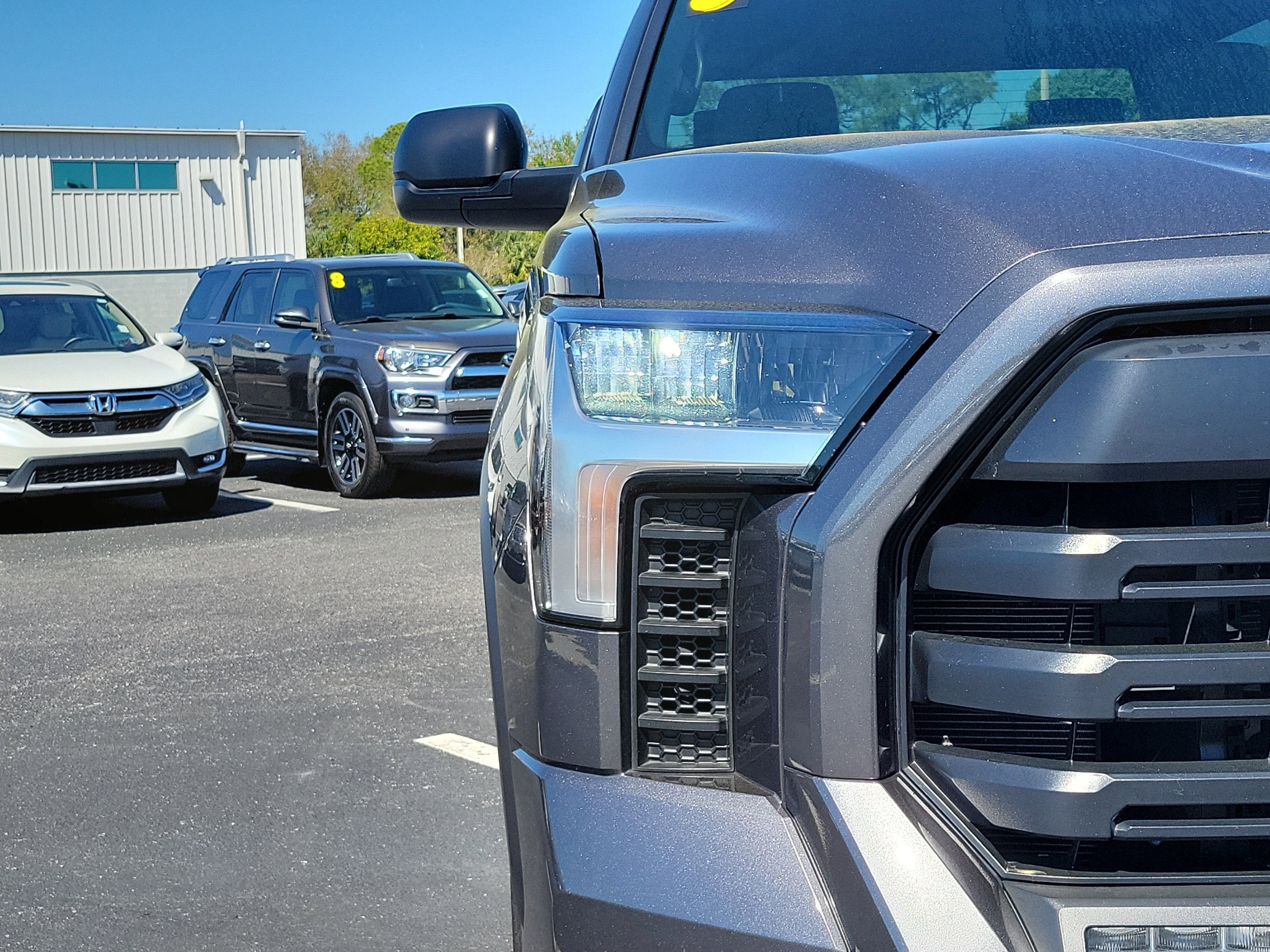 2025 Toyota Tundra SR5