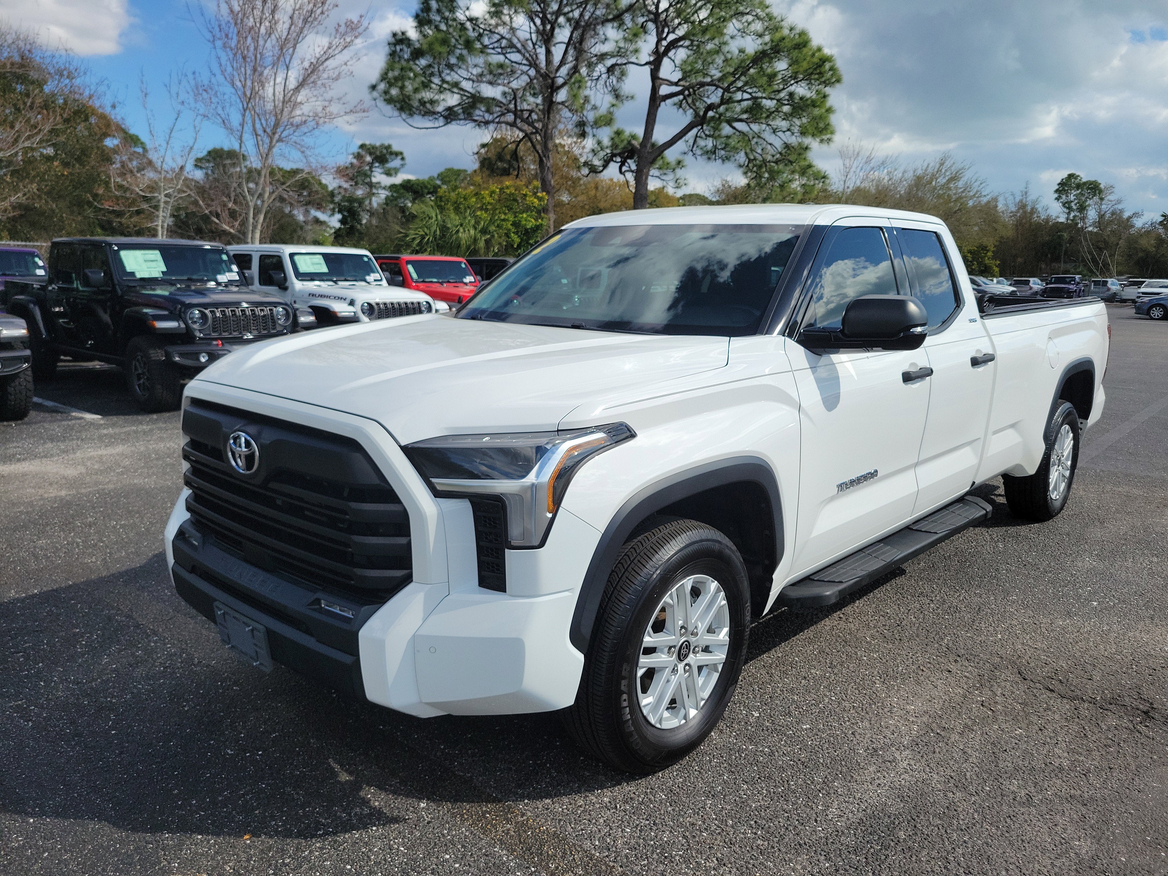 2022 Toyota Tundra SR5