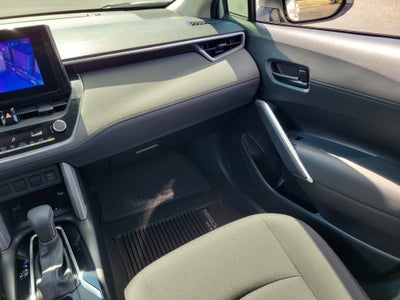 2024 Toyota Corolla Cross LE