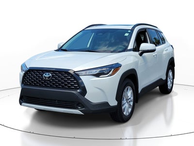 2024 Toyota Corolla Cross LE