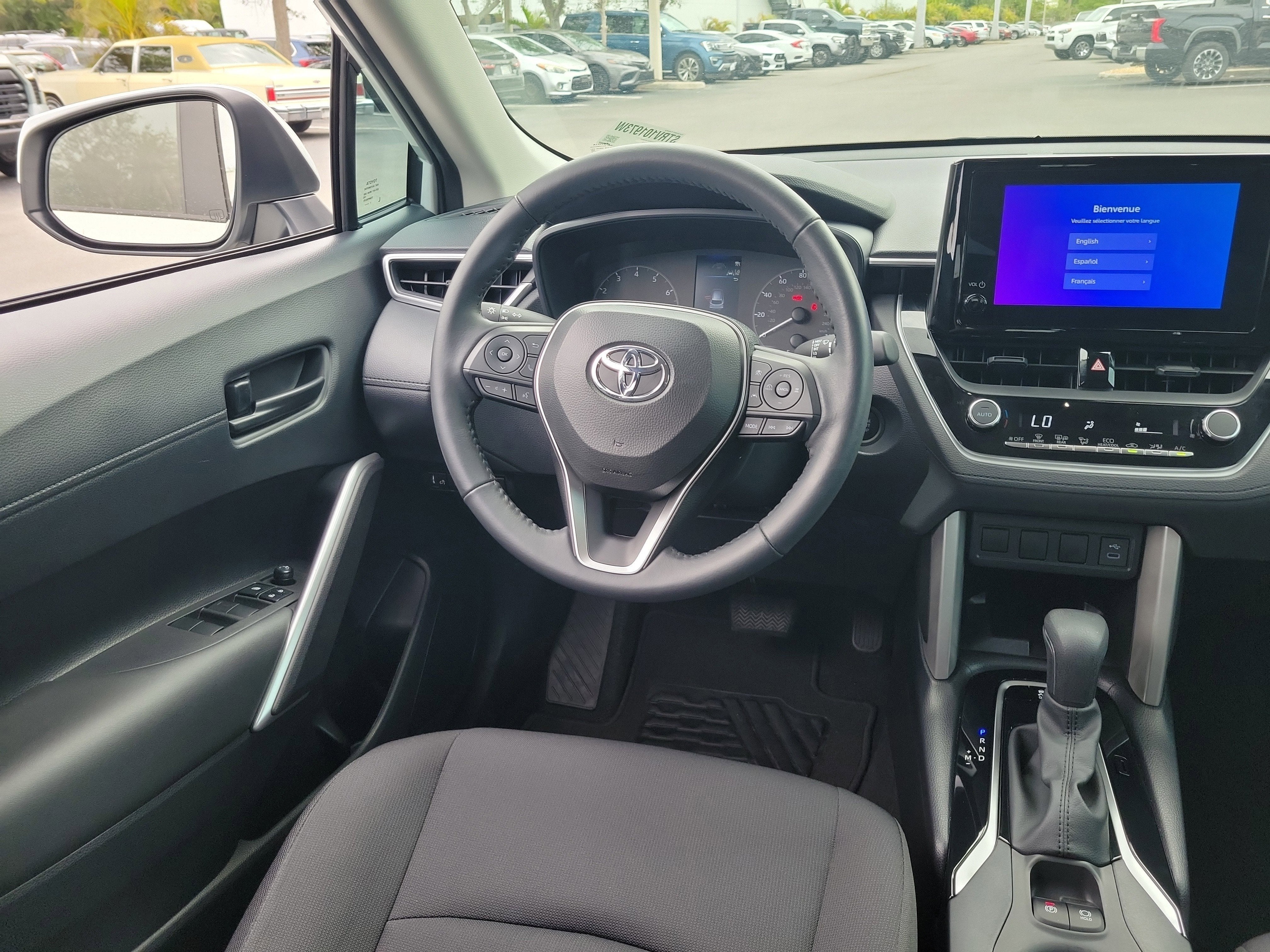 2024 Toyota Corolla Cross LE