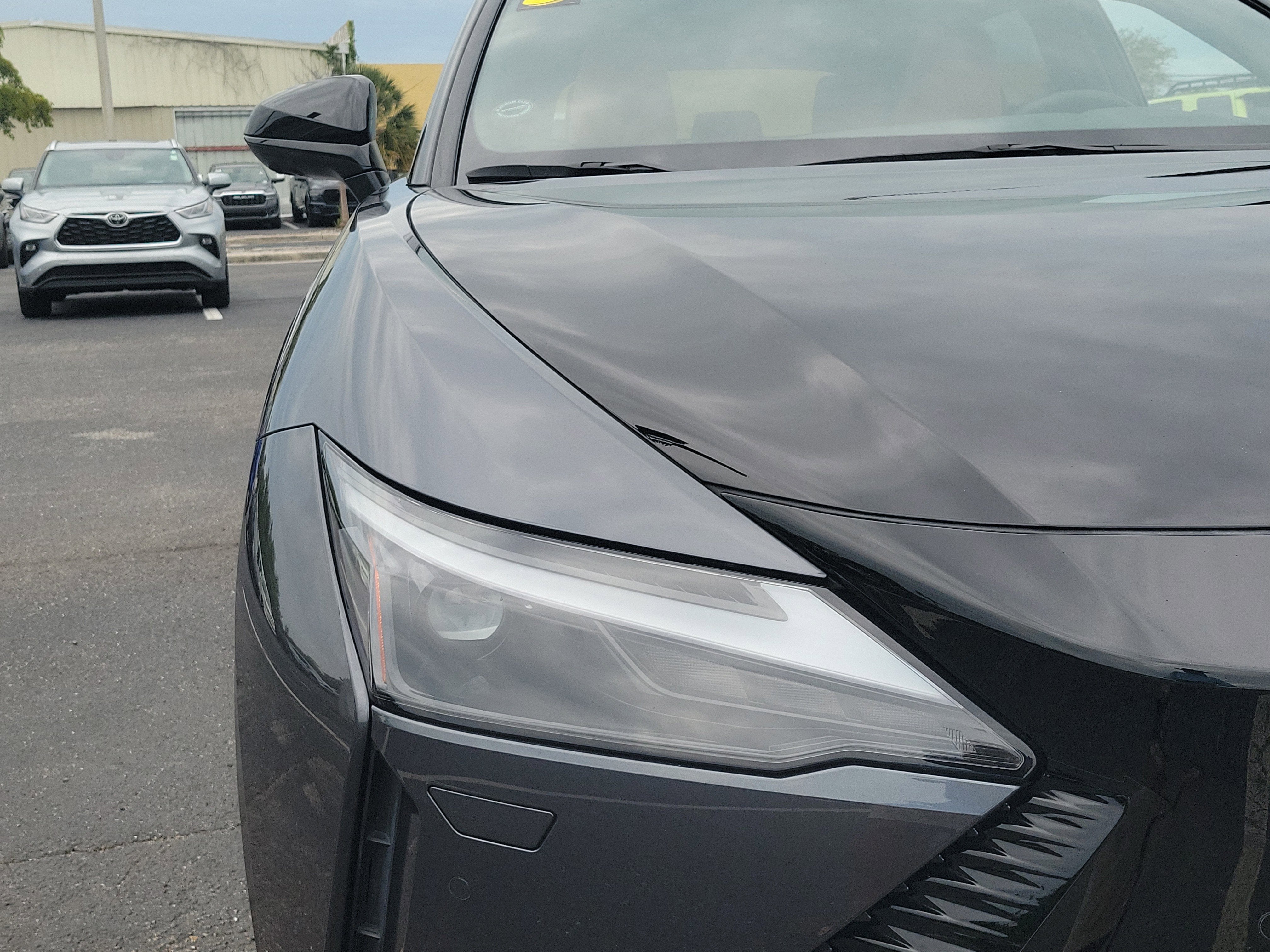 2023 Lexus RZ 450e Premium