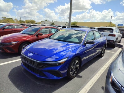 2025 Hyundai Elantra SEL Sport