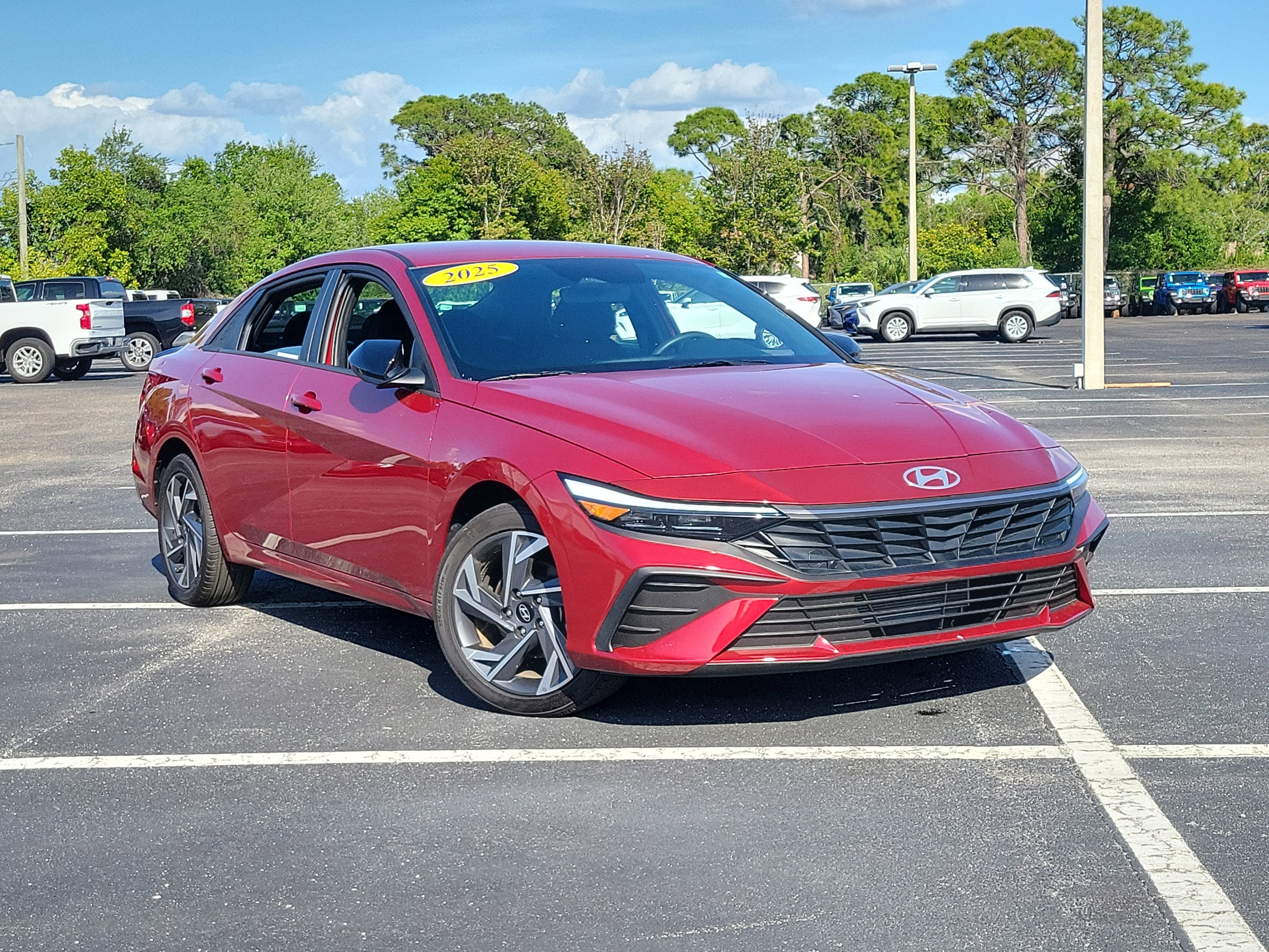 2025 Hyundai Elantra SEL Sport