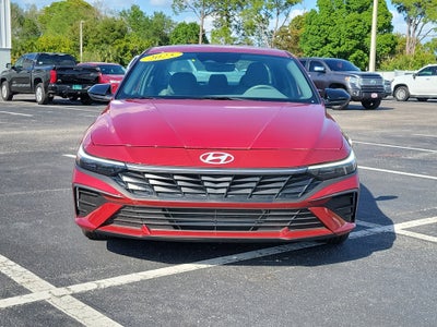 2025 Hyundai Elantra SEL Sport
