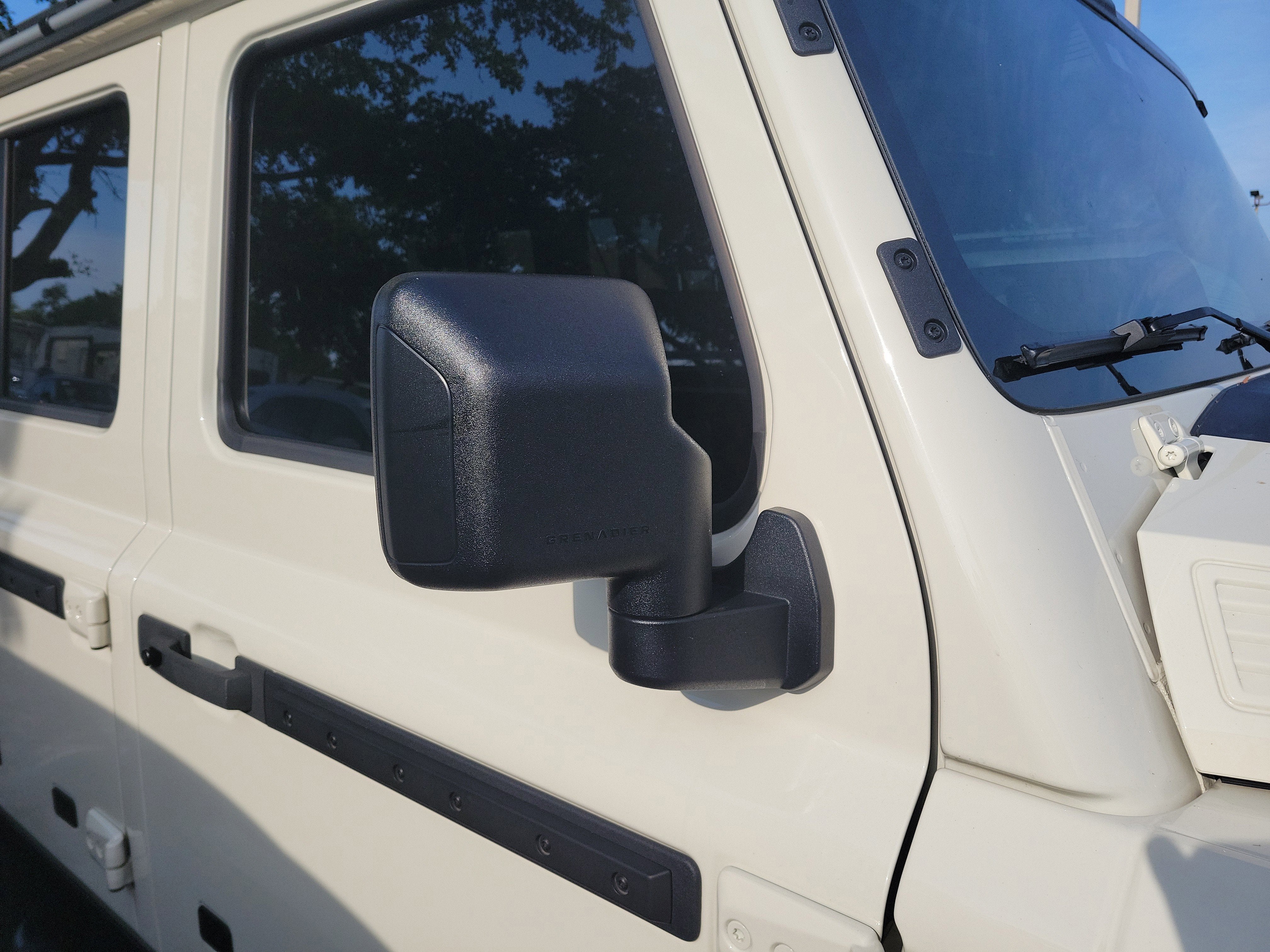 2024 INEOS Grenadier Station Wagon Fieldmaster Edition