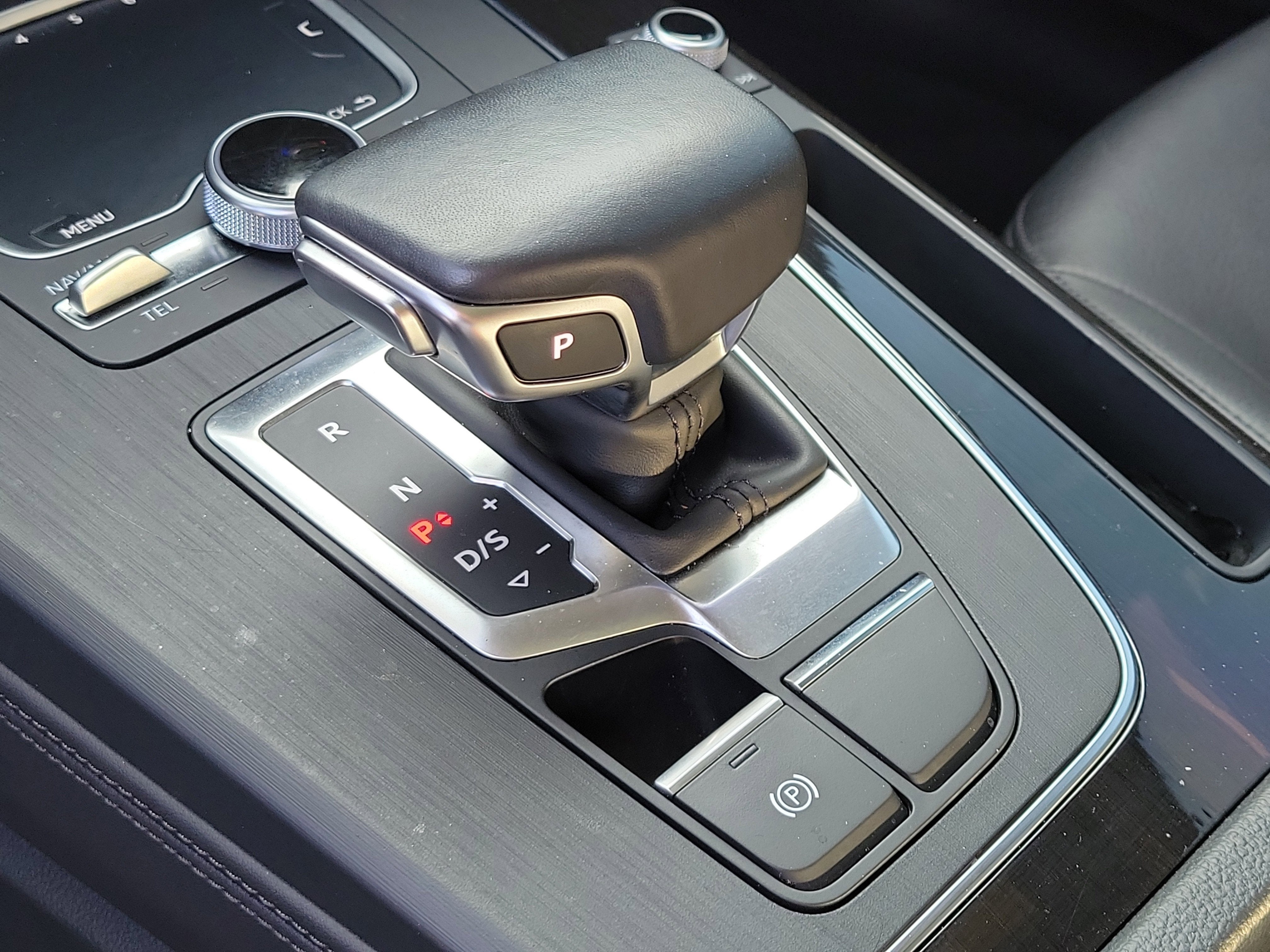 2020 Audi Q5 45 Premium Plus