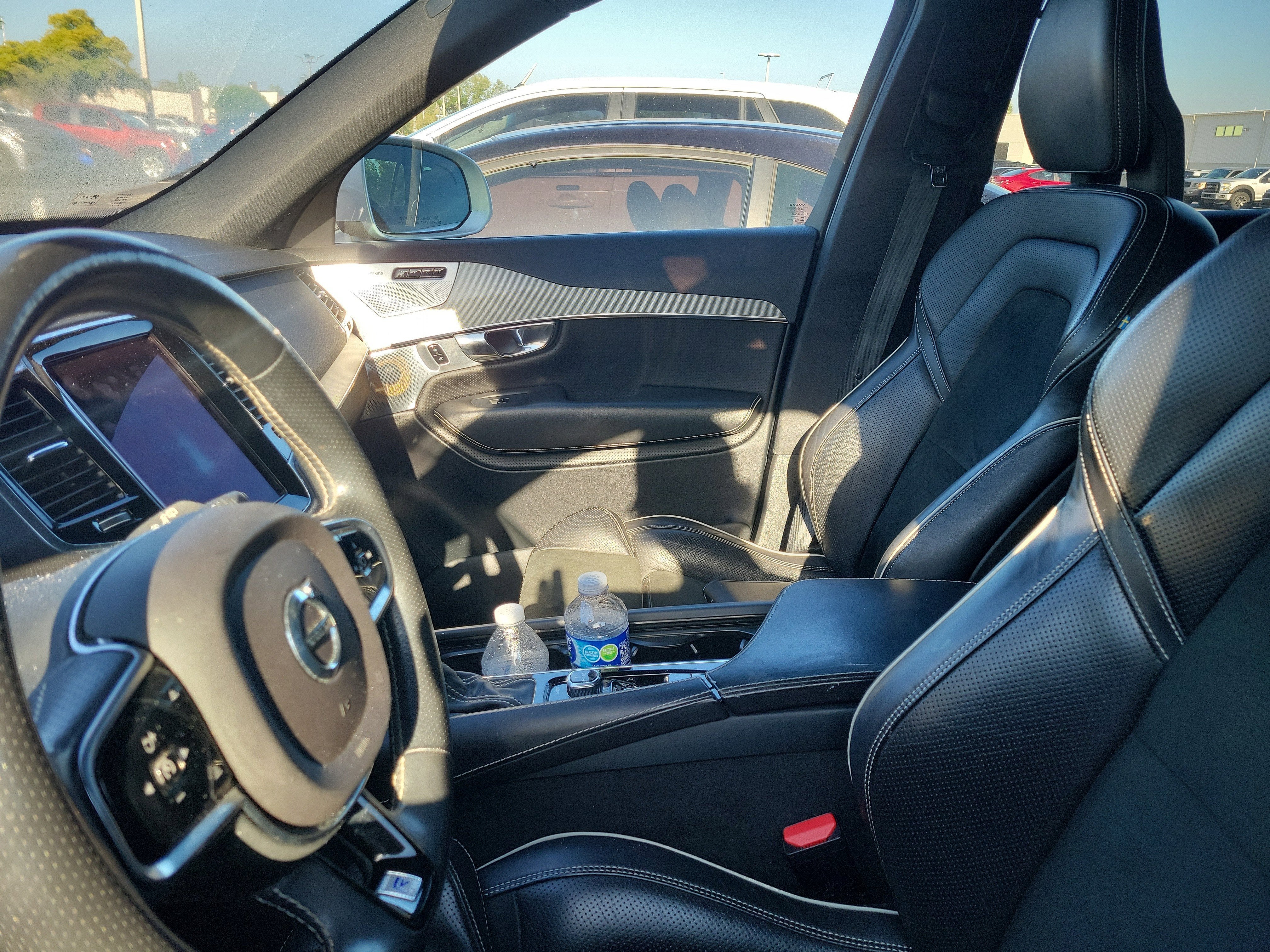 2016 Volvo XC90 T6 R-Design