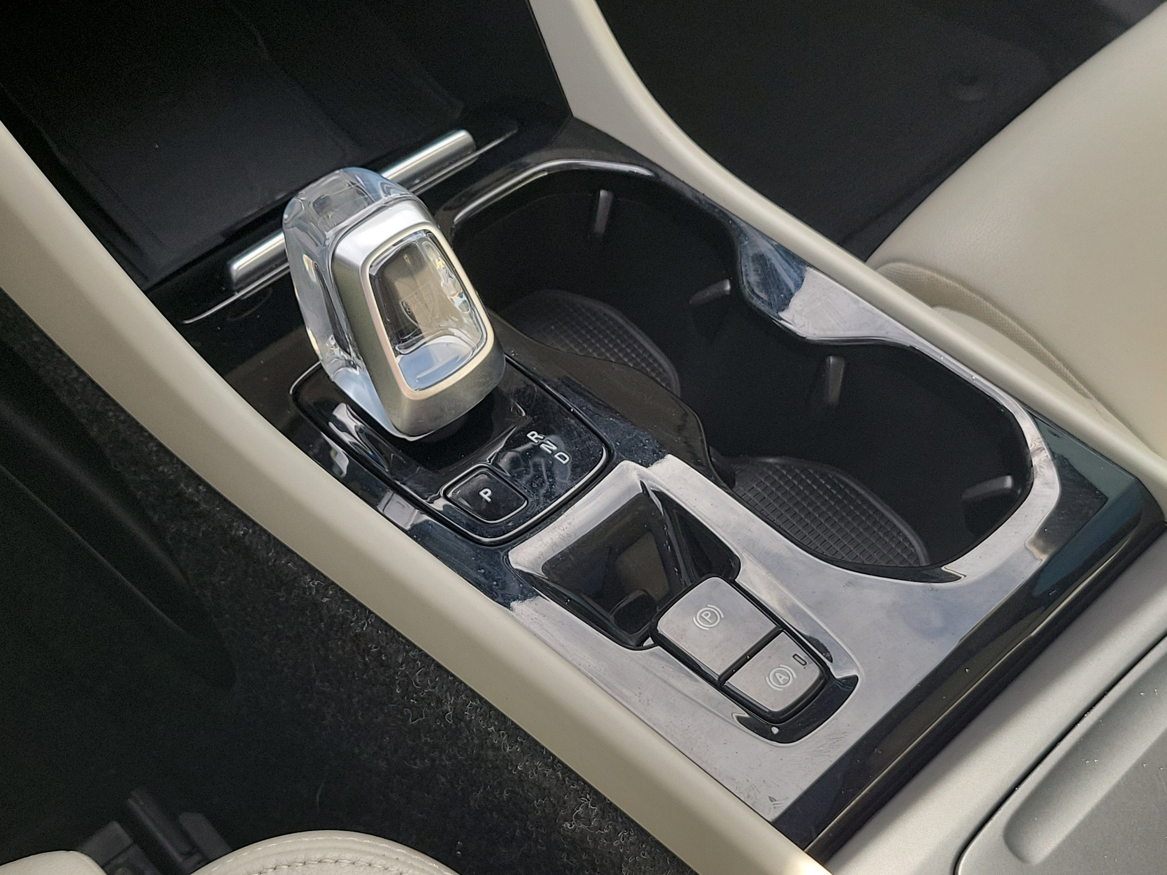 2020 Volvo XC40 T4 Inscription