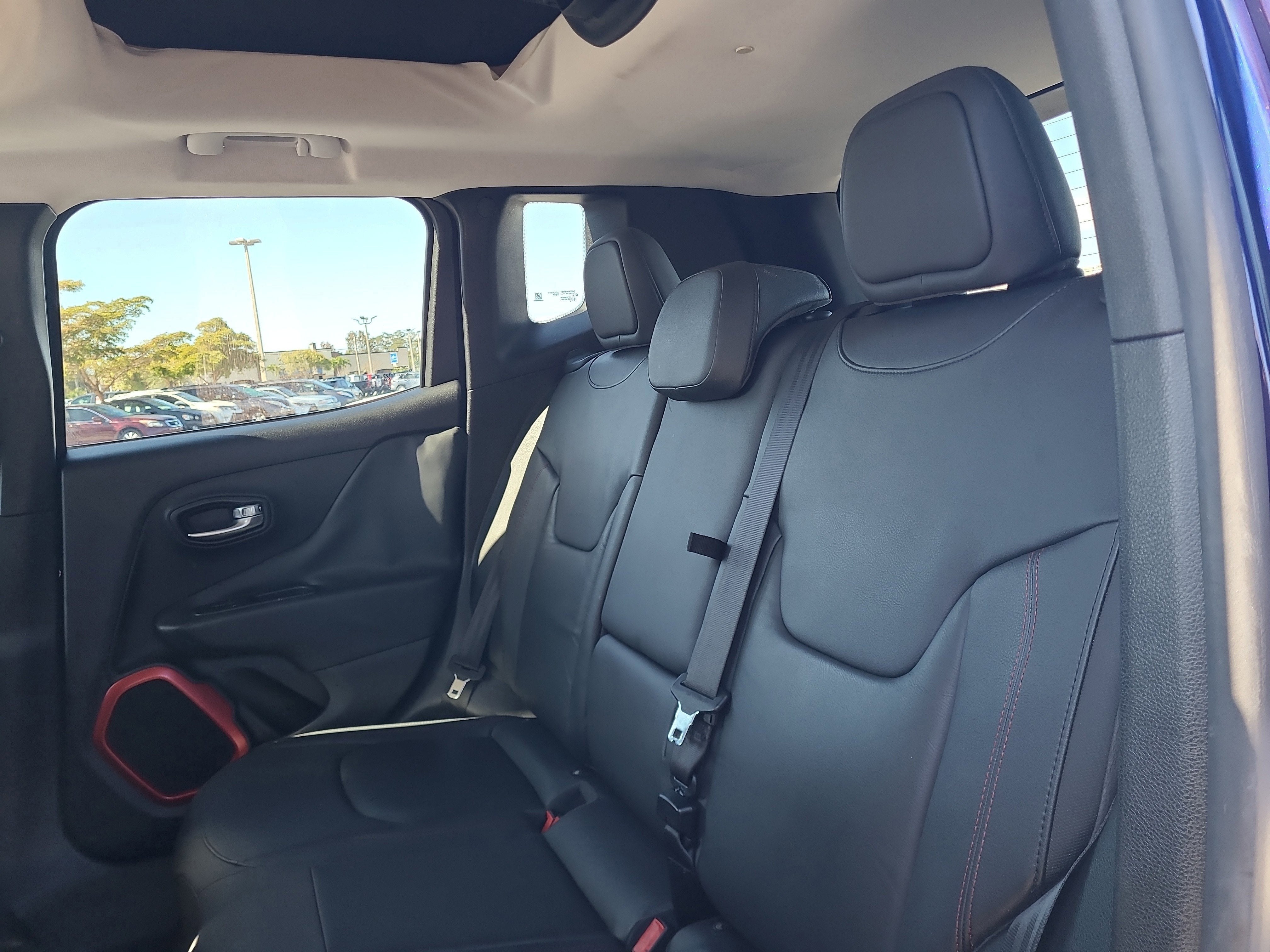 2016 Jeep Renegade Trailhawk