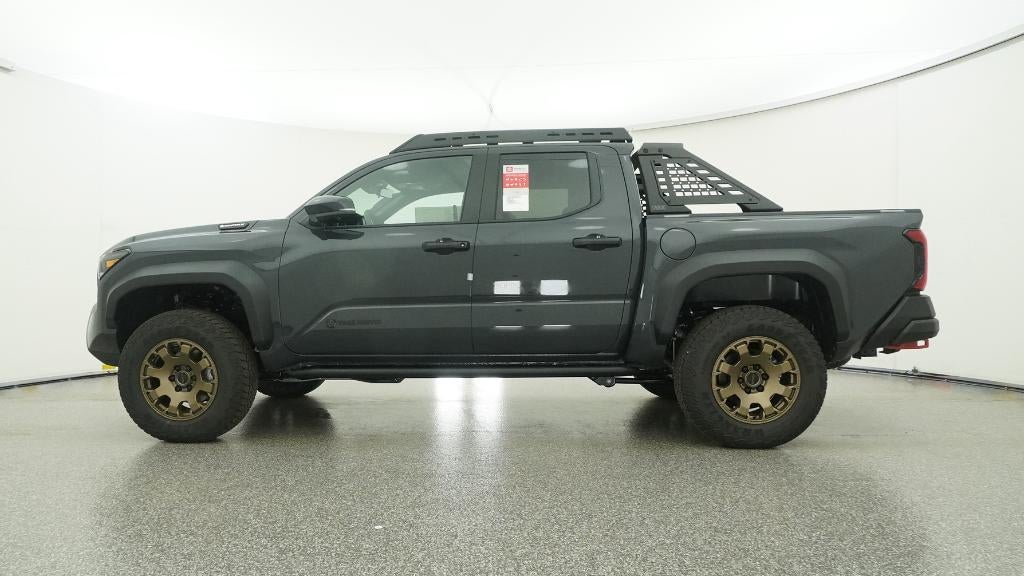 2026 Toyota Tacoma i-FORCE MAX Tacoma Trailhunter