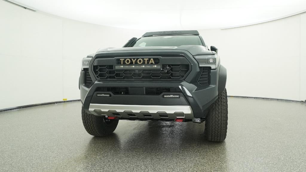 2026 Toyota Tacoma i-FORCE MAX Tacoma Trailhunter