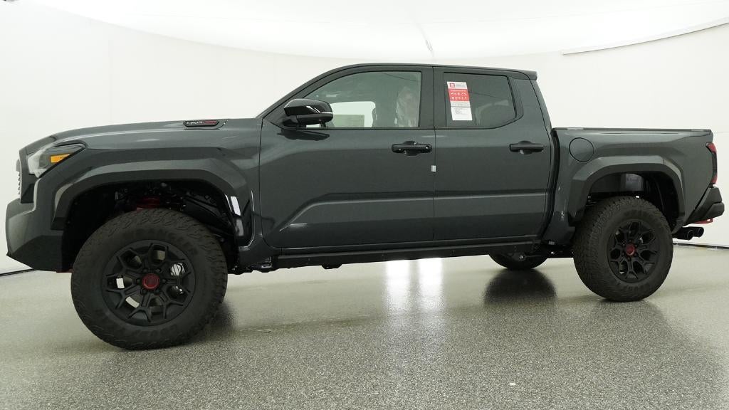 2026 Toyota Tacoma i-FORCE MAX Tacoma TRD Pro