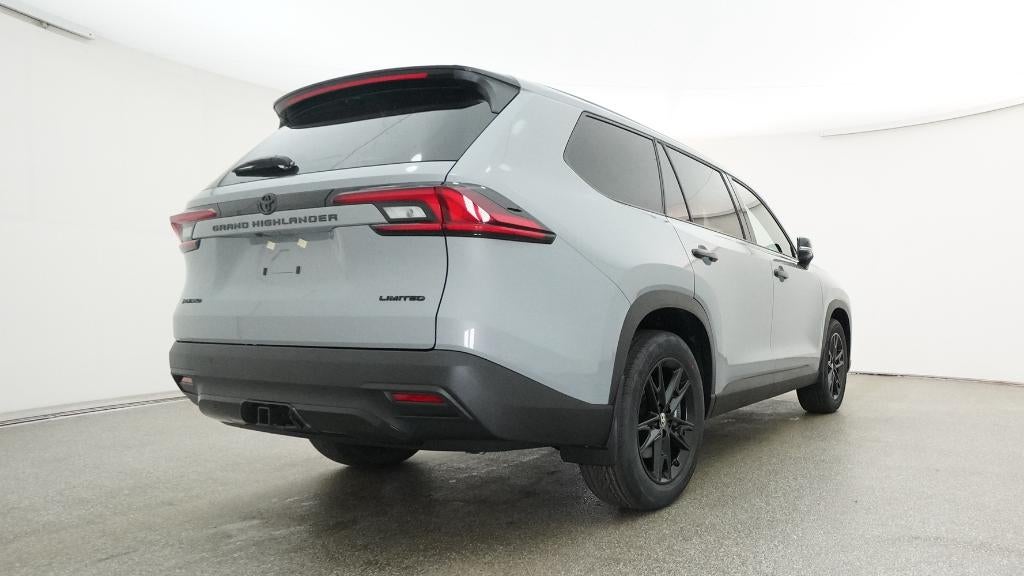 2026 Toyota Grand Highlander Hybrid Nightshade