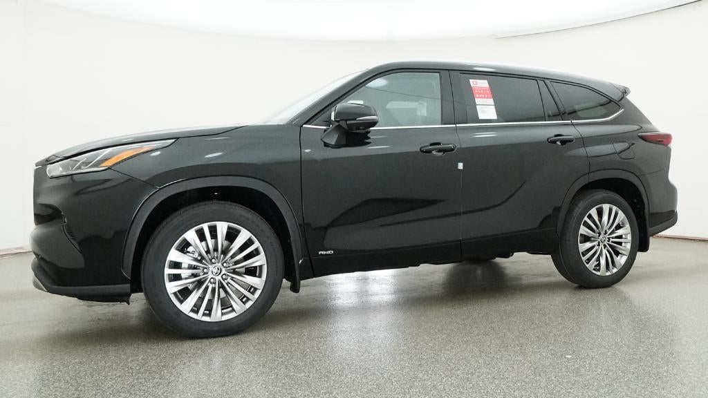 2026 Toyota Highlander Hybrid Platinum